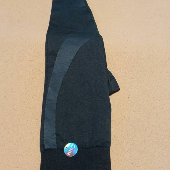 Pink leggings - Picture 3 of 4